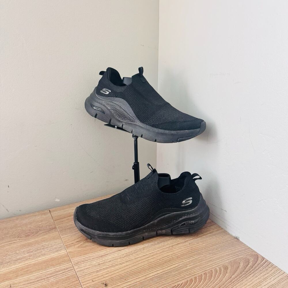 Skechers Arch Fit Keep It Up sneakers in black Womens Size 7.5